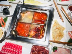 -海底捞火锅鲜切牛肉主题店(长寿路店)