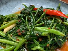 -Golden Lily河内巴黎法越料理餐厅(建国西路店)