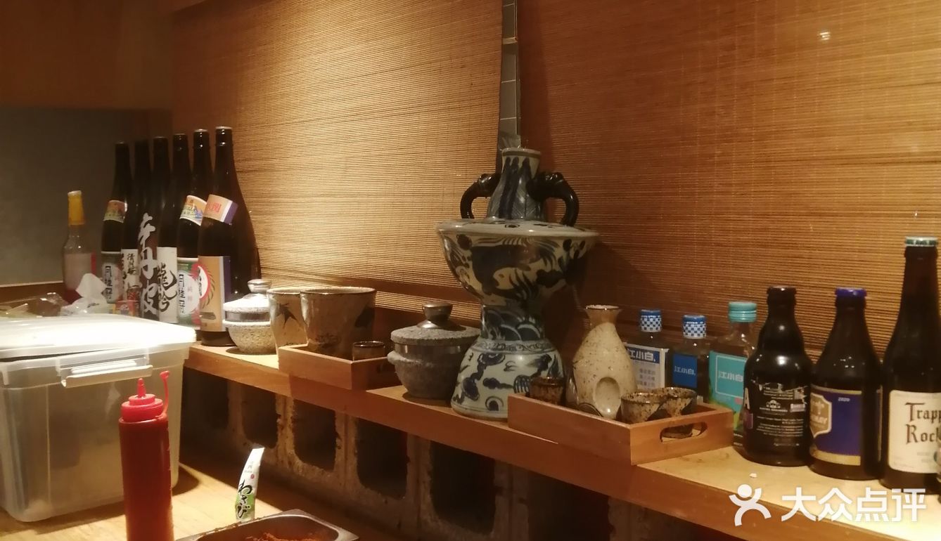 烤肉滋滋冒油，也太有食欲了！