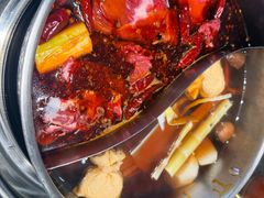-魁牛·潮汕牛肉自助火锅(沈辽路万达店)