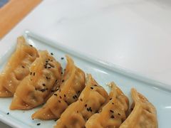 -财兜兜大黄山小馄饨