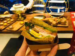 -星巴克臻选(南京艾尚天地店)