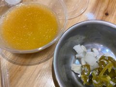 -柳州肥姨妈大骨螺蛳粉(江宁万达店)