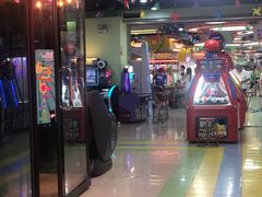 -爱玩嘉年华(成都北城天街店)