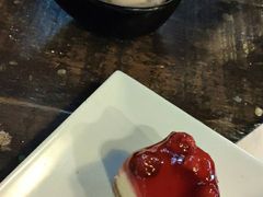-莓园冰淇淋店
