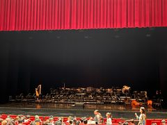 -交通银行前滩31演艺中心