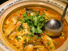 -魏铭鱼头捞饭(晋阳路店)