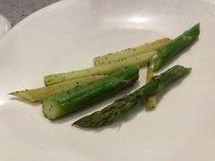 煎芦笋-大渔铁板烧(大悦城店)