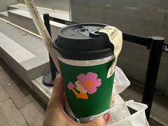 小白栀-喜茶(上海淮海中路渔阳里店)