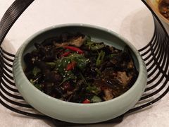 凉拌去骨黑鸡爪-交子国际酒店