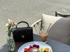 -ommo cafe(半岛城邦店)