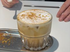 -露露家咖啡店