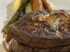 煎牛排配鹅肝-BONAZZA 意大利餐厅