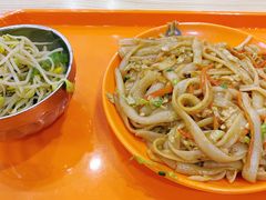 炒粉-梅园食堂