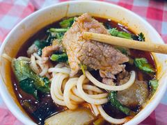 -江三王记牛杂馆(总店)
