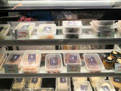 面包甜点陈列柜-老人和饭店(淮海中路店)