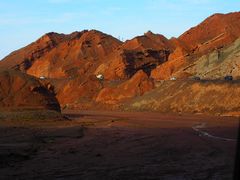 -天山神秘大峡谷