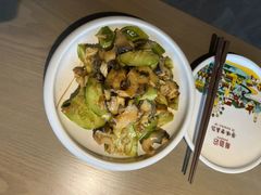 -前海沿·青岛菜(李沧万达店)