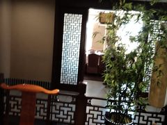 -老六杀猪菜(进乡街店)