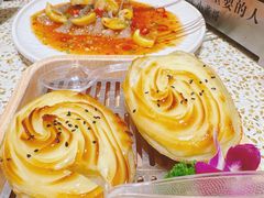 -小董哥烤串·爆汁大油边(故宫店)