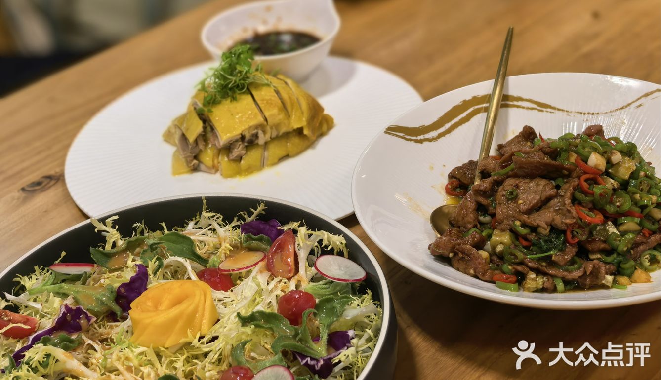 江桥老街的禅意餐厅！中式庭院+巨量菜品！