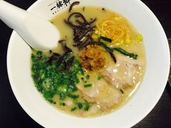 -一豚轩·烧鸟·豚骨拉面(五四路店)