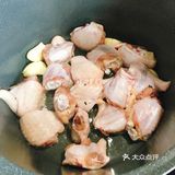 超下饭又简单的✨土豆焖鸡翅✨