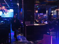 -爱啤精酿·民谣酒馆(滨江店)