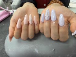 -美画轻奢美甲美睫
