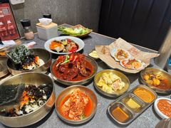 -草家酱蟹炭火烤肉店(珲春南路二店)