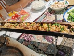 -刘姐啤酒鱼民族演艺餐厅(西街总店)