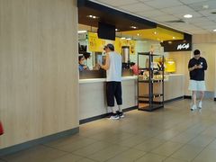 -麦当劳(军博店)