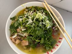 -文山荷鲜居(翠湖店)