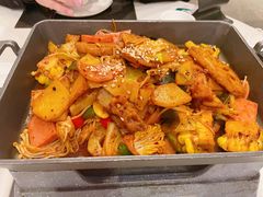 -滇越乘象云南餐厅(豆各庄店)