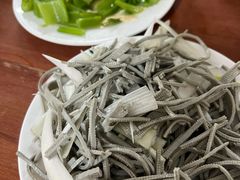 -宝瑞门钉肉饼店