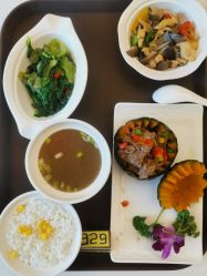 -莲芯花月子会所