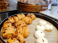 -李与白包子铺(桐梓林店)