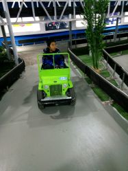 -六月巴士童乐园(抚顺罕王商场店)