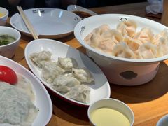 -王慧洁开口虾水饺·地道东北菜(银泰城店)
