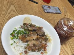 -牛八宝桂林米粉(八里庄店)