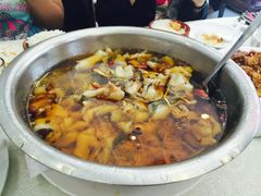 -鑫巴蜀小镇 · 水煮鱼专研店(玉桥店)