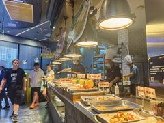 -渔纬港海鲜自助餐厅(湖里万达店)