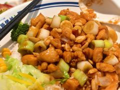 宫保鸡丁盖饭-丝路伊兰·兰州牛肉面(牛街总店)