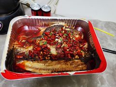 -鸣记脆皮烤鱼·海鲜烤鱼(三八广场店)