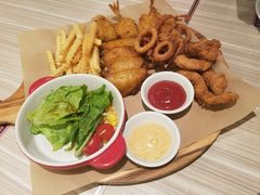 -必胜客(东大桥店)