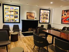 大堂-星巴克臻选(广州沙面店)