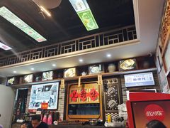 -黑白电视长沙小吃(美林M·LIVE天地东座店)