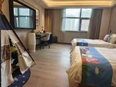 -西安大雁塔科技大学地铁站亚朵酒店