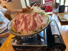 金枪鱼五花肉辣白菜锅-三月居酒屋(青年大街店)