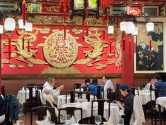 -梅龙镇酒家(南京西路总店)